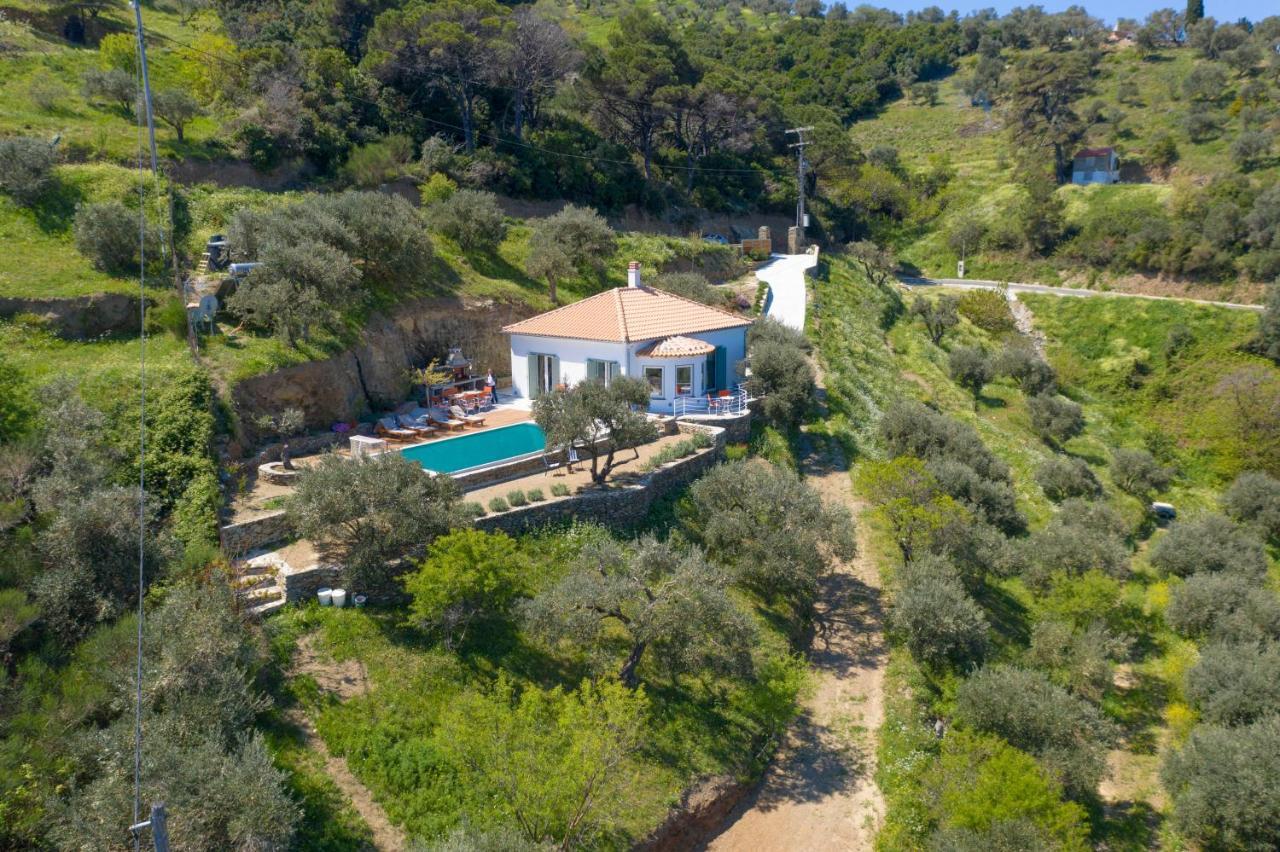 Avgi Villa Glossa Esterno foto