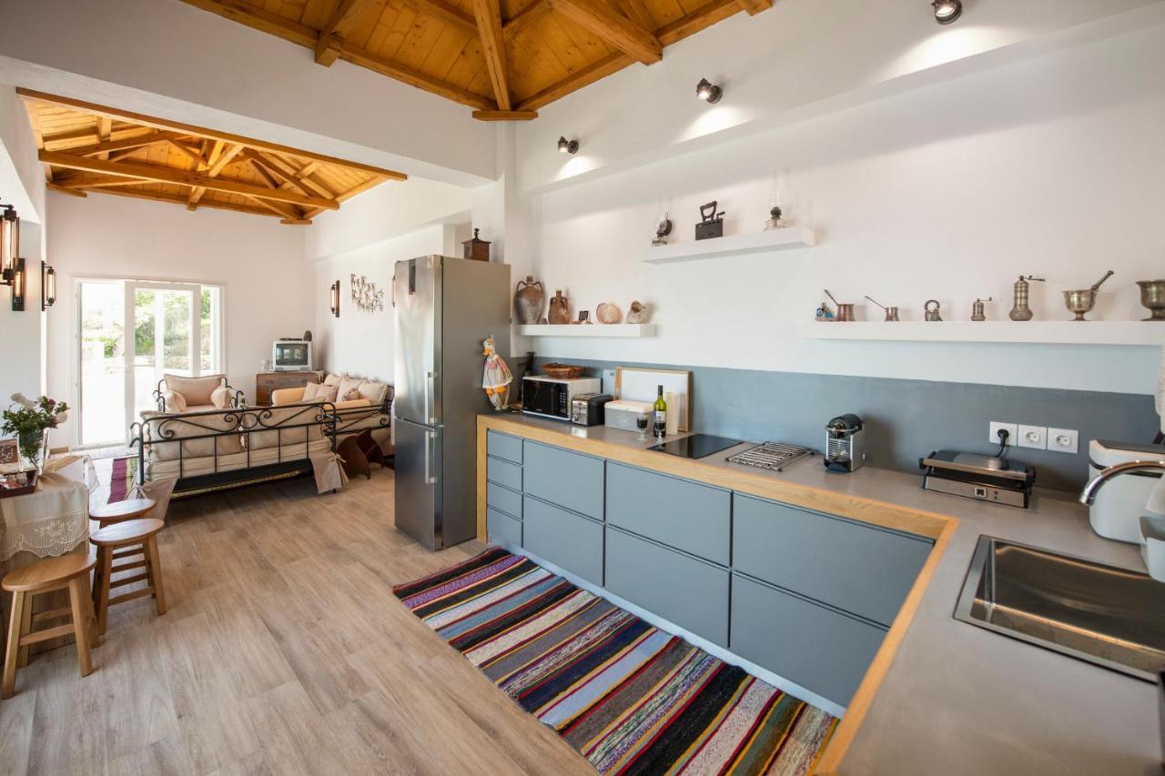 Avgi Villa Glossa Esterno foto