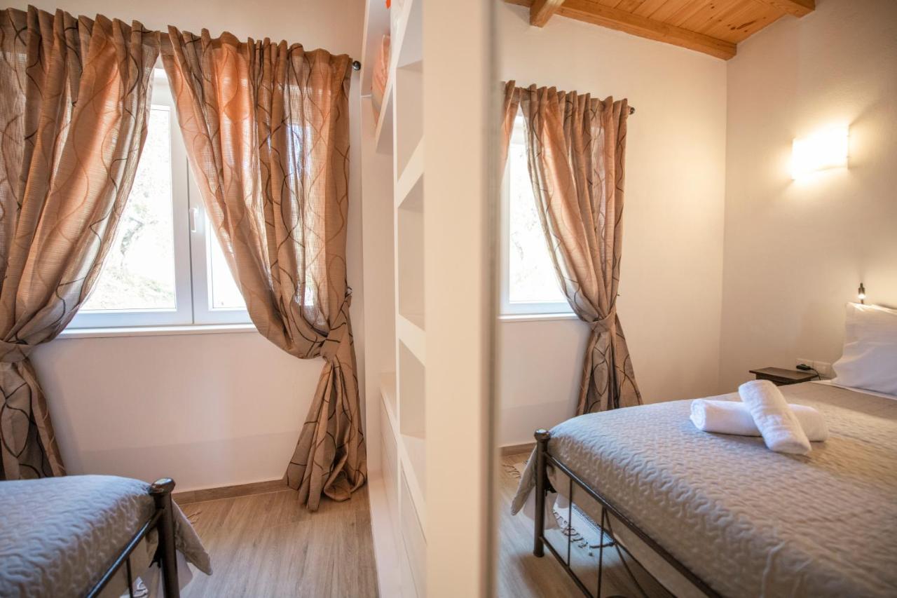 Avgi Villa Glossa Esterno foto