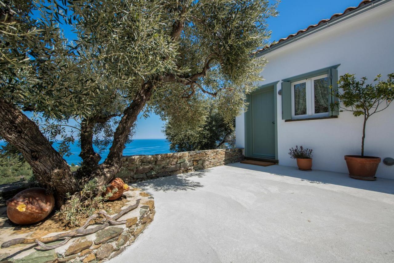 Avgi Villa Glossa Esterno foto