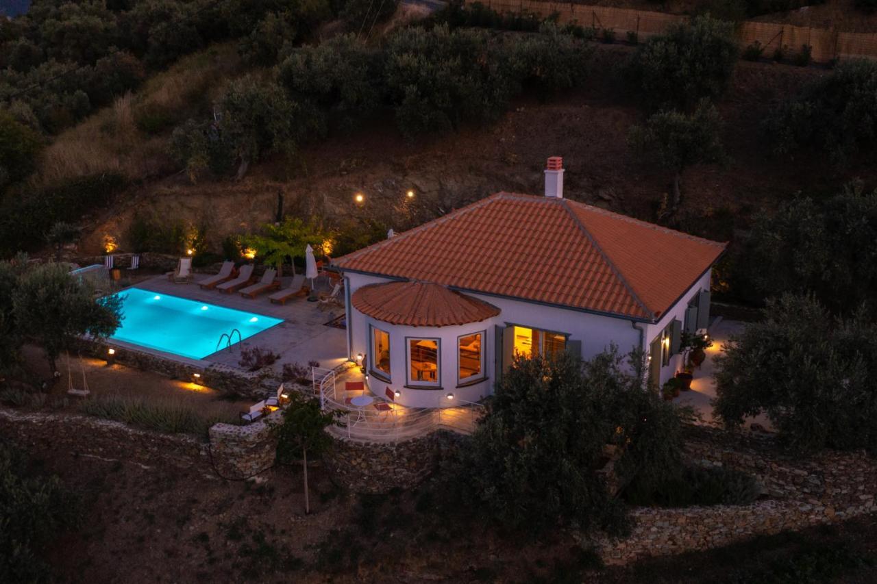 Avgi Villa Glossa Esterno foto