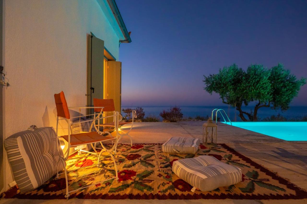 Avgi Villa Glossa Esterno foto